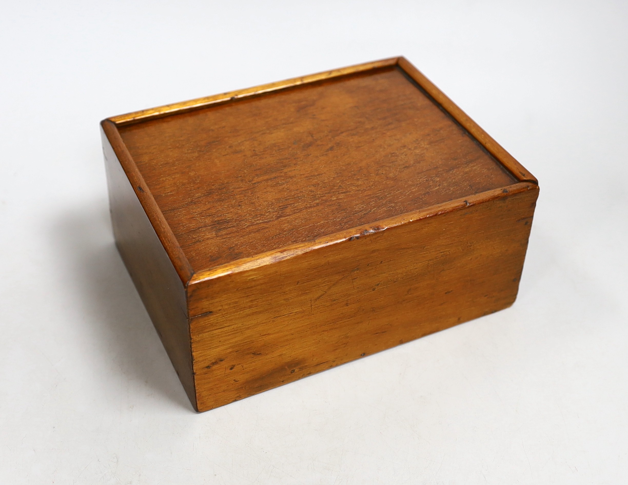 A rare Victorian pre-Staunton design 